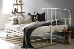 Metal Daybed - White - Helena -